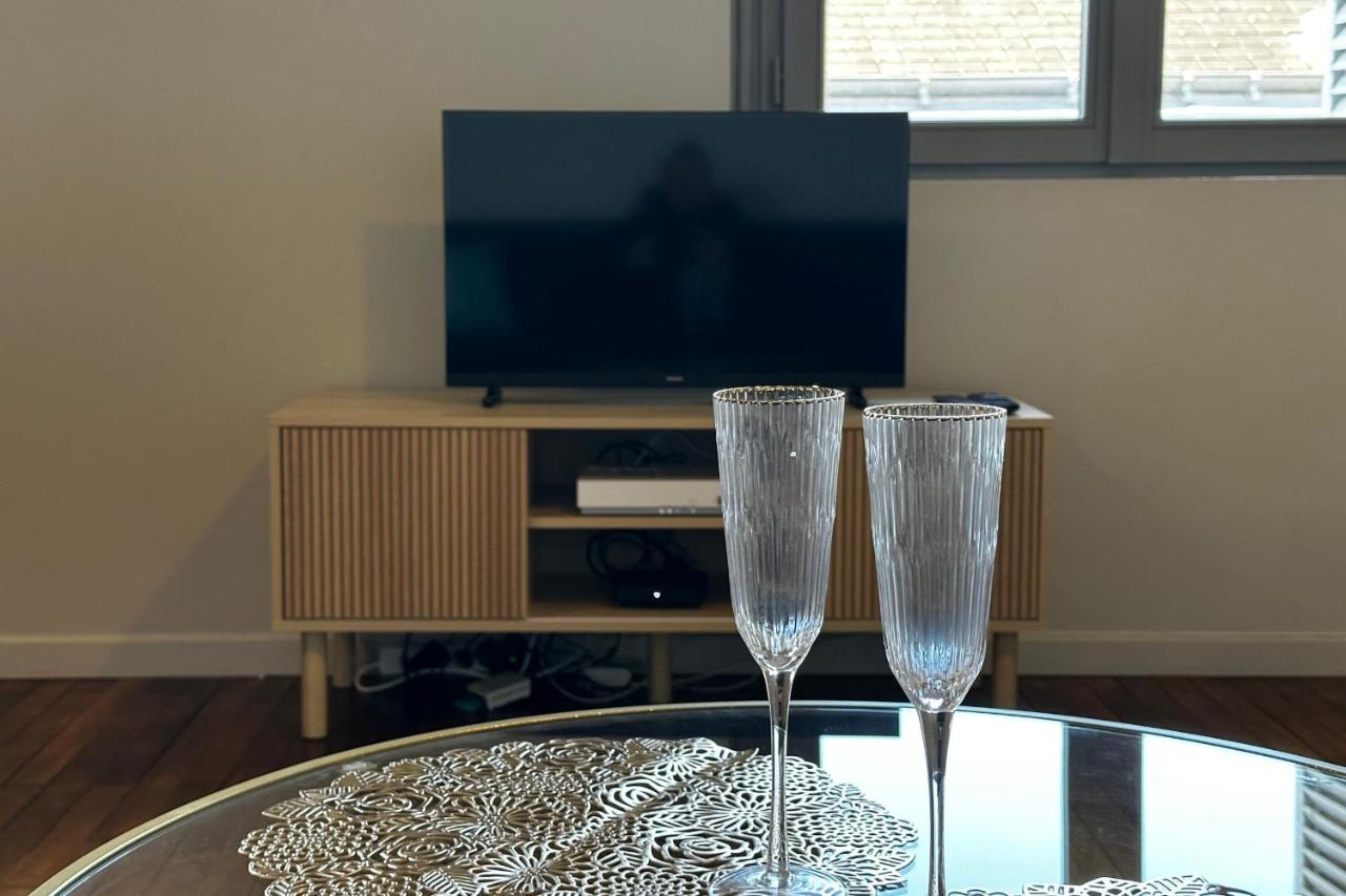 Le Magistral Beautiful One-Bedroom Apartment In The Historic Heart Of 图尔 外观 照片